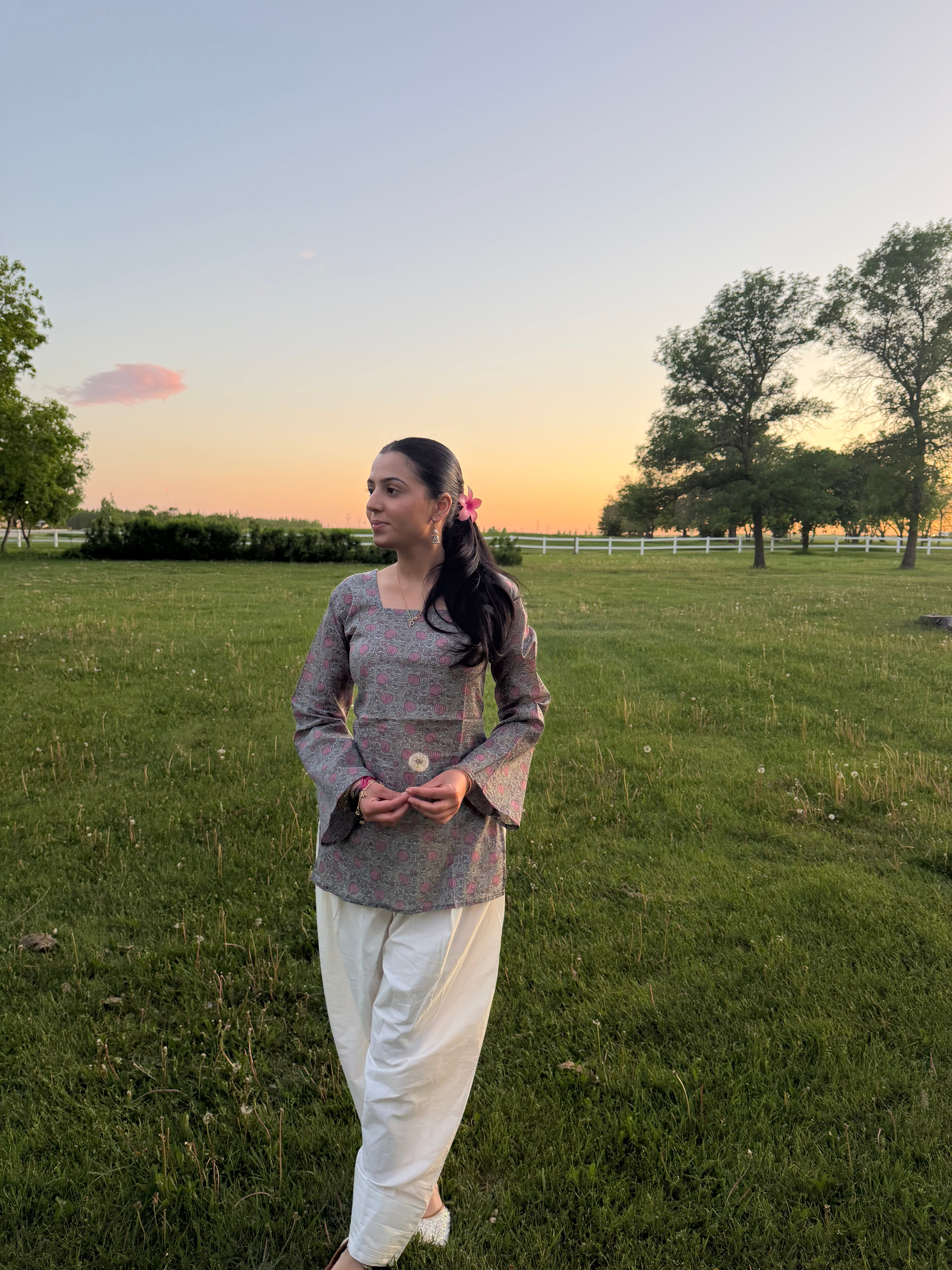Lotus Kurti
